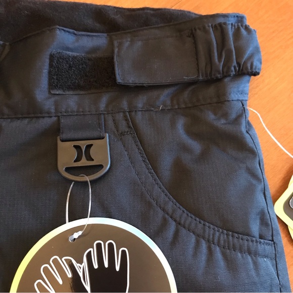 Hurley Snow pants. Black. Small or Medium. - Picture 7 of 13